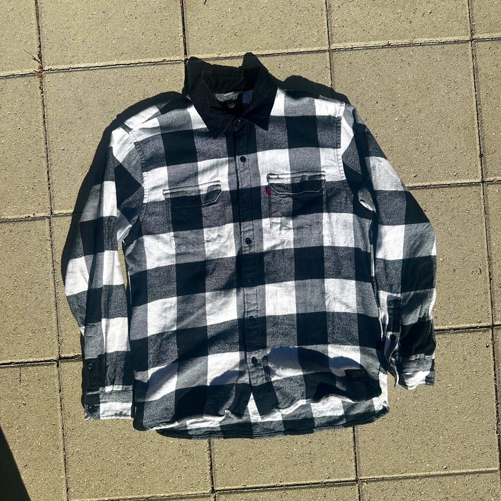Black and white plaid button-up shirt